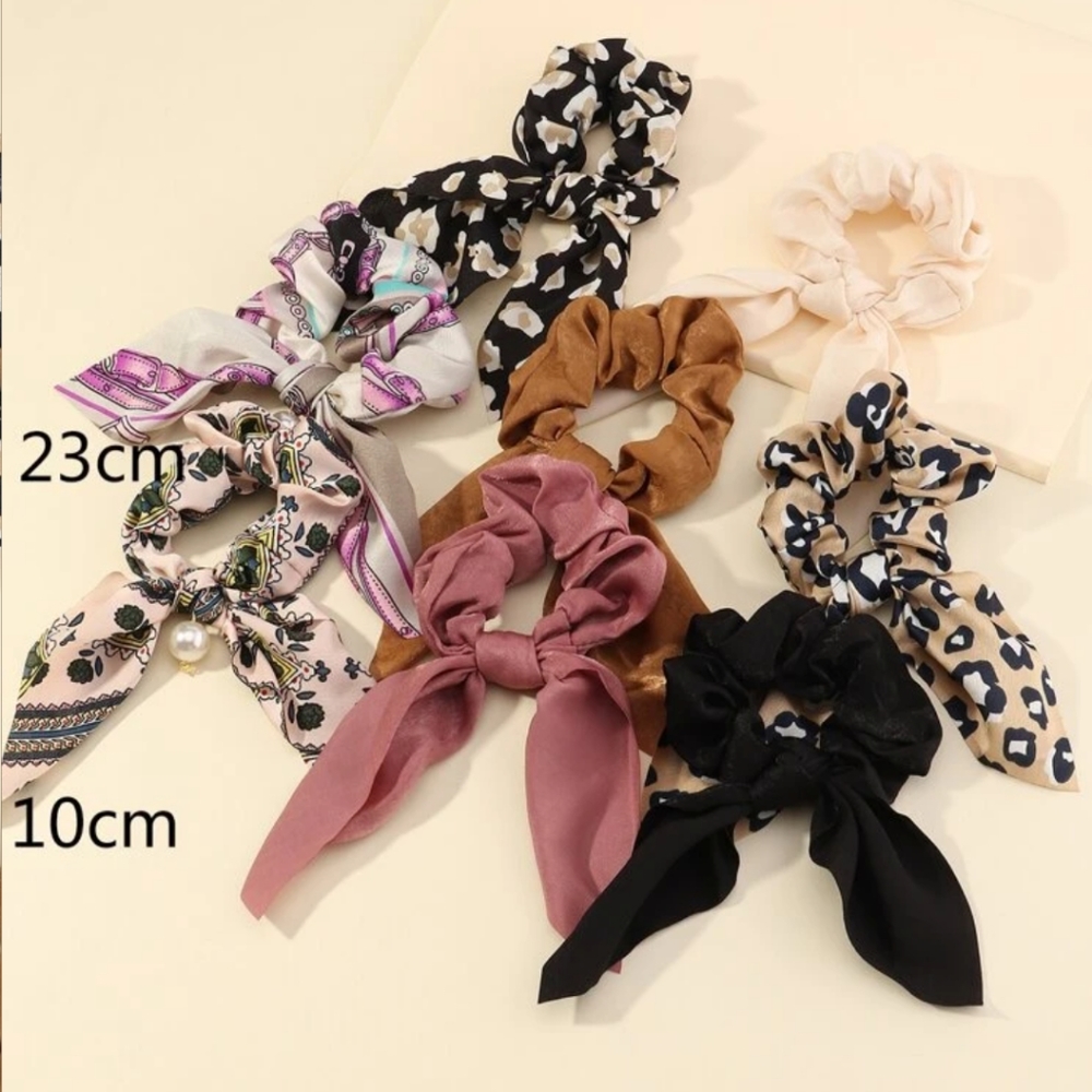 π Eight Pack Scrunchie hair ties - Picture 4 of 4